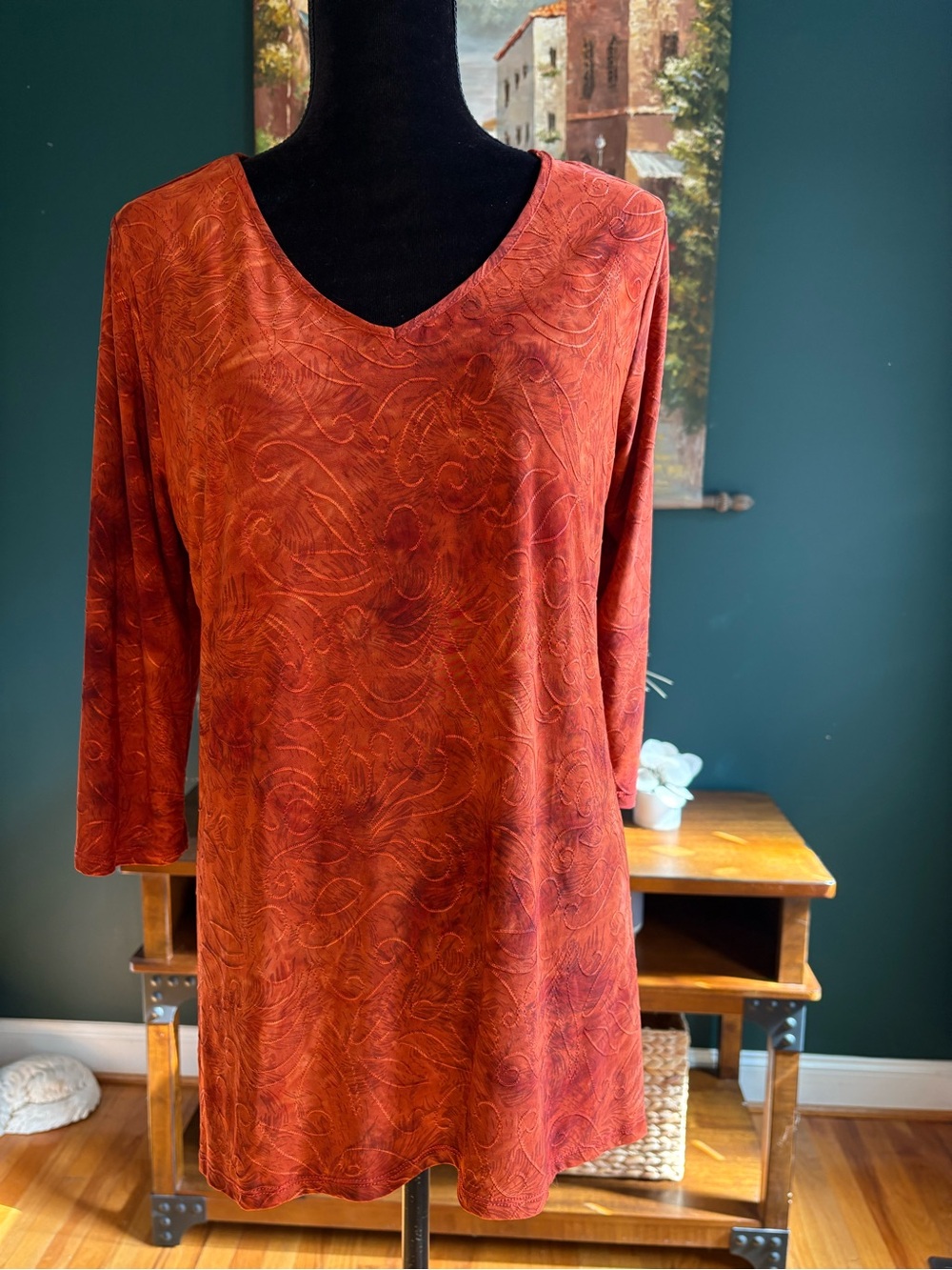 V-Neck Long Sleeve Tunic Top in Rust